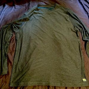 Vuori Strato Tech Long-Sleeve Tee